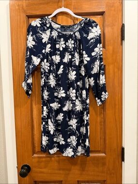 19 Cooper Navy Blue and White Floral Mini Dress